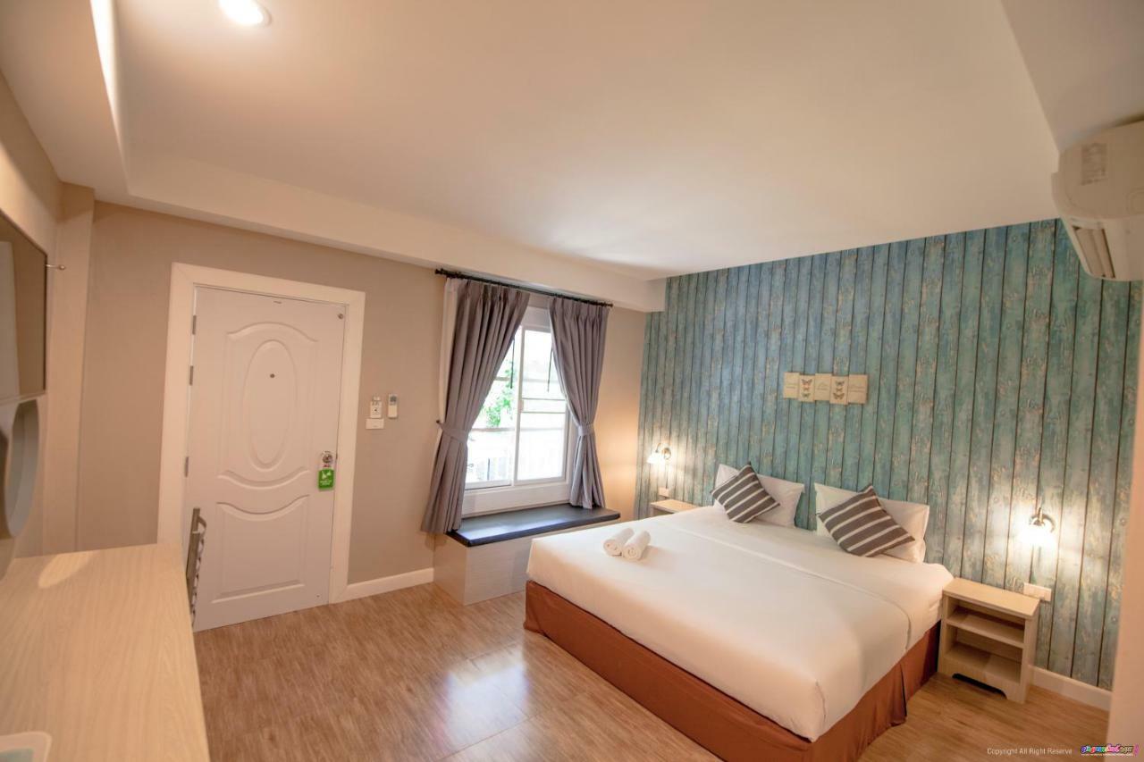 Color Ville Hotel Sha Certified Sakon Nakhon Exterior foto